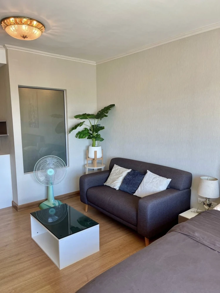 ขาย Supalai Mare Pattaya ห้องสตูดิโอ มาพร้อมเฟอร์นิเจอร์ครบครัน มองเห็นวิวทะเล ไม่บล็อค จองเลย