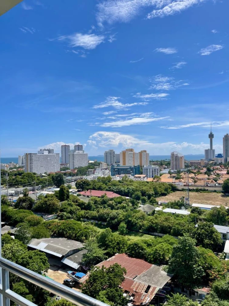 ขาย Supalai Mare Pattaya ห้องสตูดิโอ มาพร้อมเฟอร์นิเจอร์ครบครัน มองเห็นวิวทะเล ไม่บล็อค จองเลย