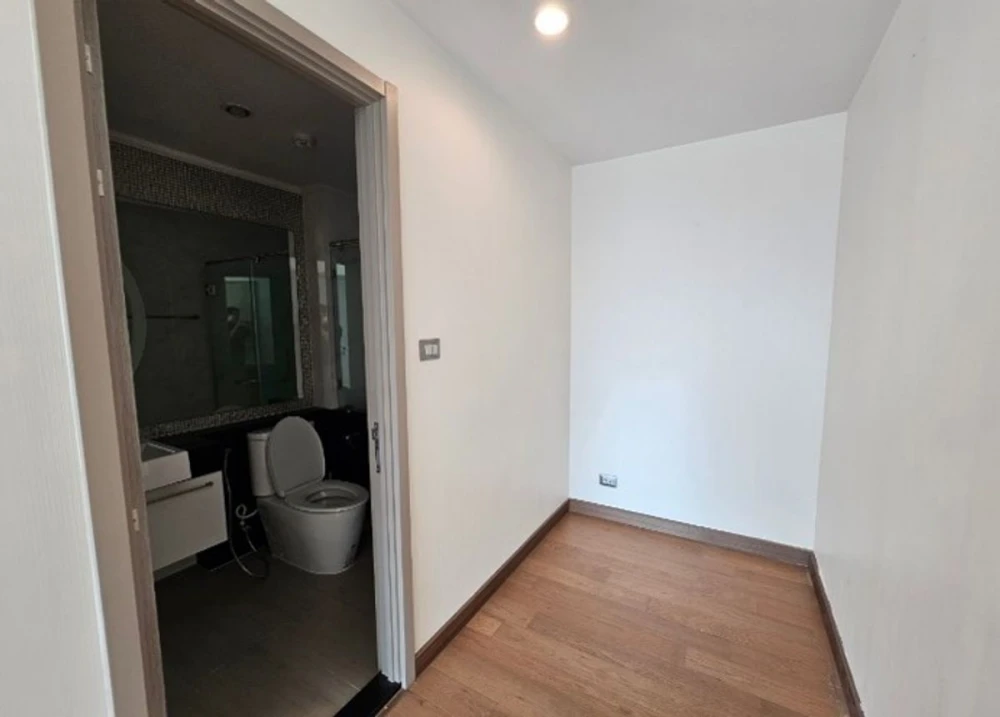 ขาย Supalai Oriental Sukhumvit 39 ชั้น 12 ห้องเปล่า ตกแต่งได้ตามใจชอบ สนใจจองเลย