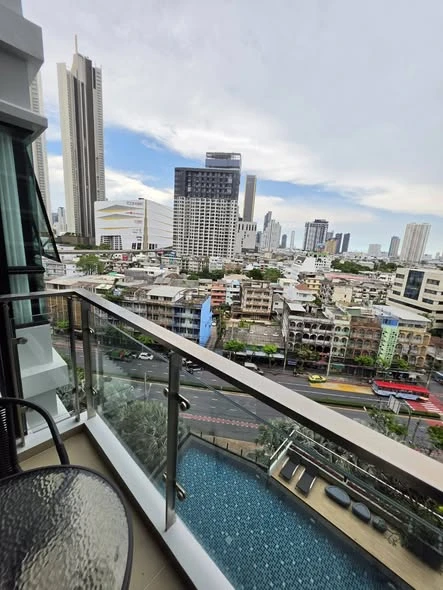 ขาย Supalai Premier Charoen Nakhon 1 ห้องนอน 1 ห้องน้ำ พื้นที่ใช้สอยเยอะ วิวสระว่ายน้ำ ห้ามพลาด