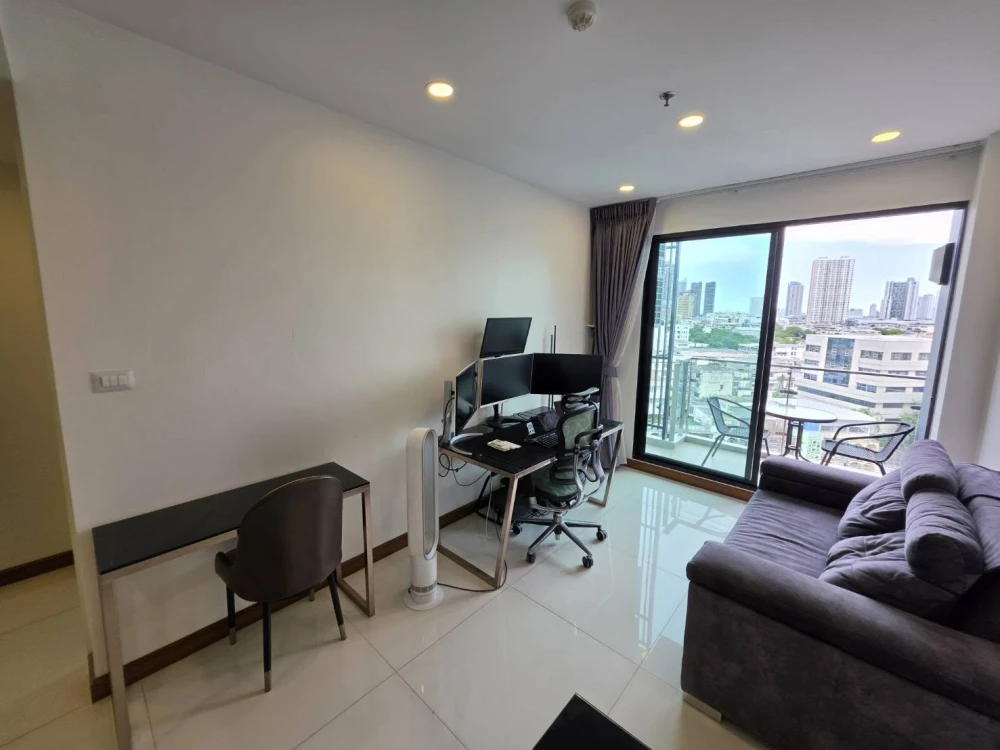 ขาย Supalai Premier Charoen Nakhon 1 ห้องนอน 1 ห้องน้ำ พื้นที่ใช้สอยเยอะ วิวสระว่ายน้ำ ห้ามพลาด