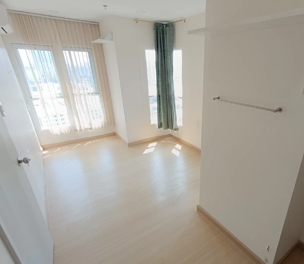ขาย Supalai Veranda Ramkhamheang ชั้น 12 ห้องมุม สนใจเป็นเจ้าของ รีบจองเลย