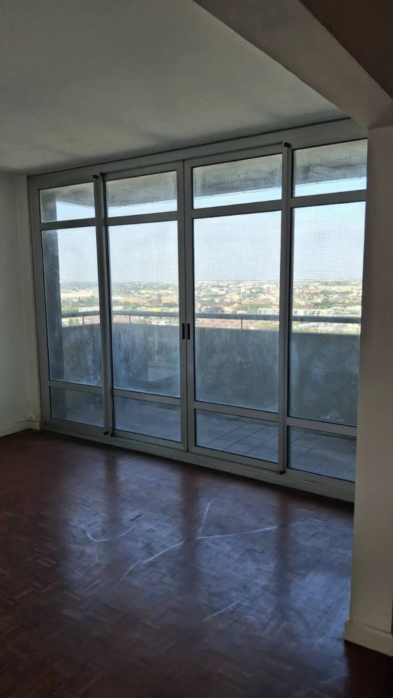 ขาย Superior Condominium ห้องเปล่า พื้นที่ใช้สอยเยอะ ในทำเลดี วิวสวย ไม่บล็อค จองเลย