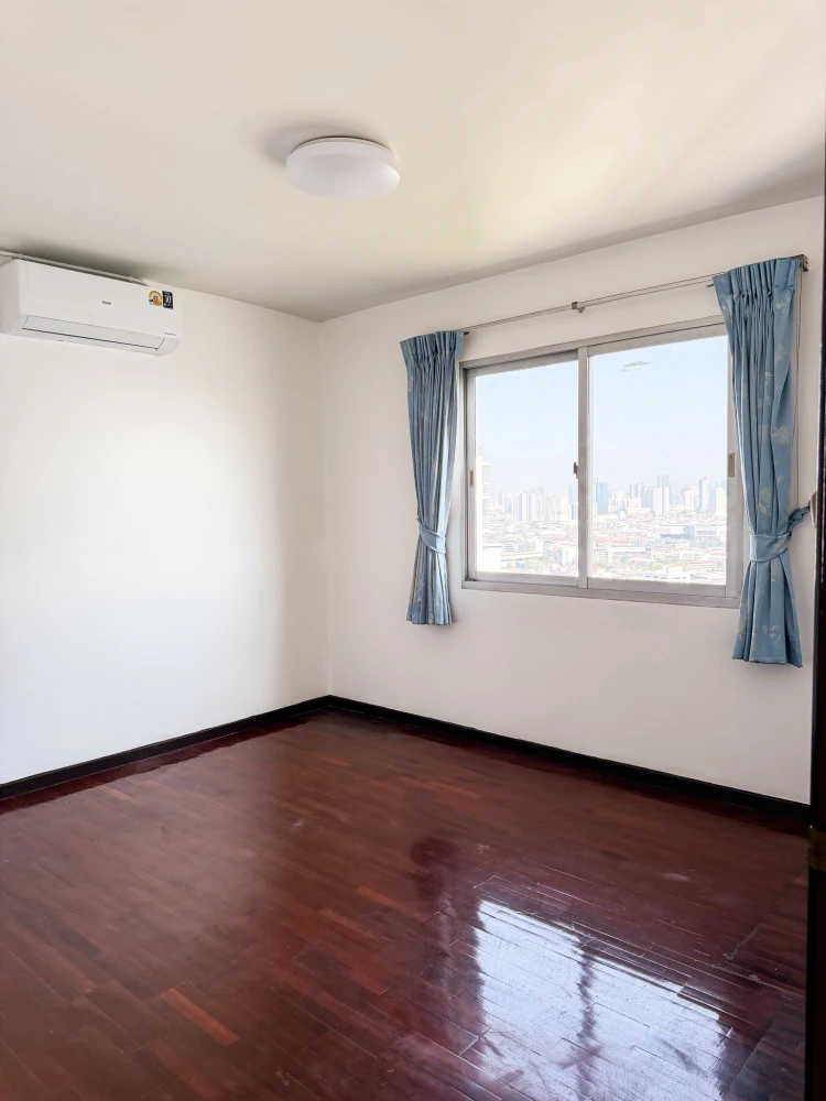 ขาย S.V. City Rama 3 3 ห้องนอน พื้นที่ใช้สอยเยอะ ทำเลดี สิ่งอำนวยความสะดวกครบครัน จองเลย