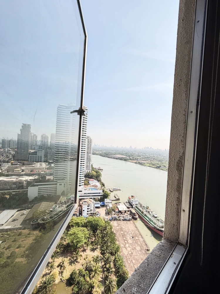 ขาย S.V. City Rama 3 3 ห้องนอน พื้นที่ใช้สอยเยอะ ทำเลดี สิ่งอำนวยความสะดวกครบครัน จองเลย