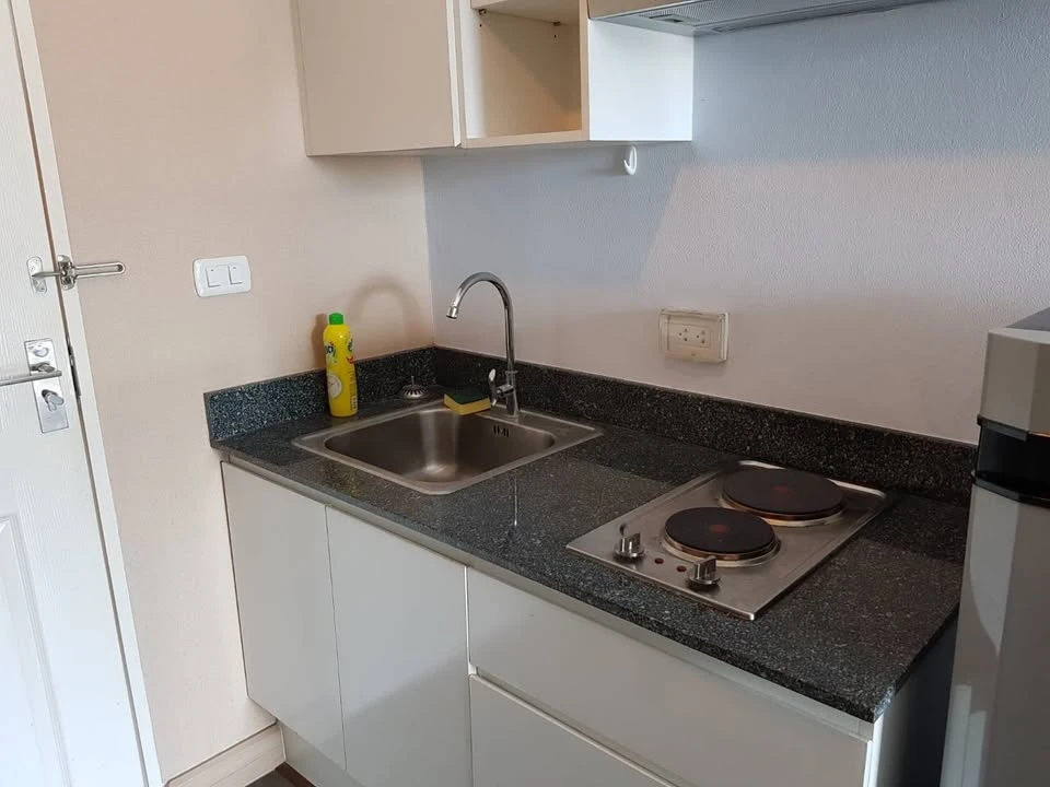 ขาย Swift Condo ห้องกว้างพร้อมอยู่ เฟอร์พร้อม จองเลย