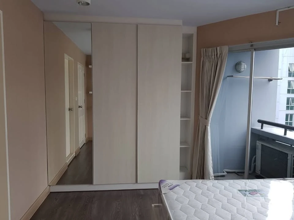 ขาย Swift Condo ห้องกว้างพร้อมอยู่ เฟอร์พร้อม จองเลย