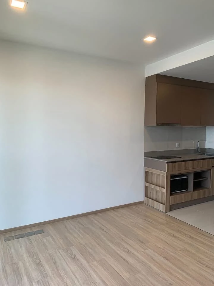 ขาย Taka Haus 1 ห้องนอน พื้นที่ใช้สอยเยอะ ในทำเลดี เดินทางสะดวก จองเลยจ้า
