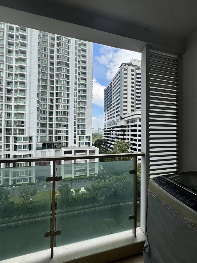 ขาย TC Green Condominium ห้องพร้อมเข้าอยู่ เฟอร์พร้อม ห้องกว้างอยู่สบาย รีบจองเลย