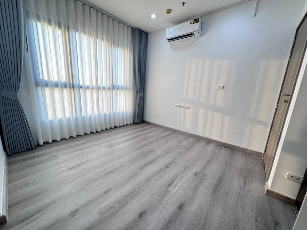 ขาย TEAL Sathorn-Taksin ห้องมุมคนไม่พลุกพล่าน พื้นที่ใช้สอยเยอะ ทำเลดี เดินทางสะดวก จองด่วน