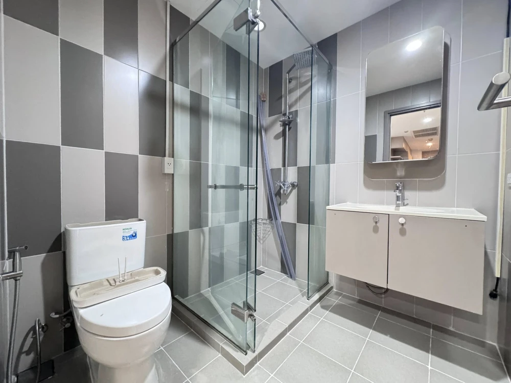 ขาย TEAL Sathorn-Taksin ห้องมุมคนไม่พลุกพล่าน พื้นที่ใช้สอยเยอะ ทำเลดี เดินทางสะดวก จองด่วน