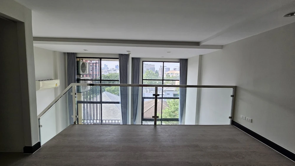 ขาย Thames Residence ห้อง Duplex 2 ชั้น ห้องสะอาดโปร่งโล่ง สบายตามากๆ ไม่จองไหวหรอ