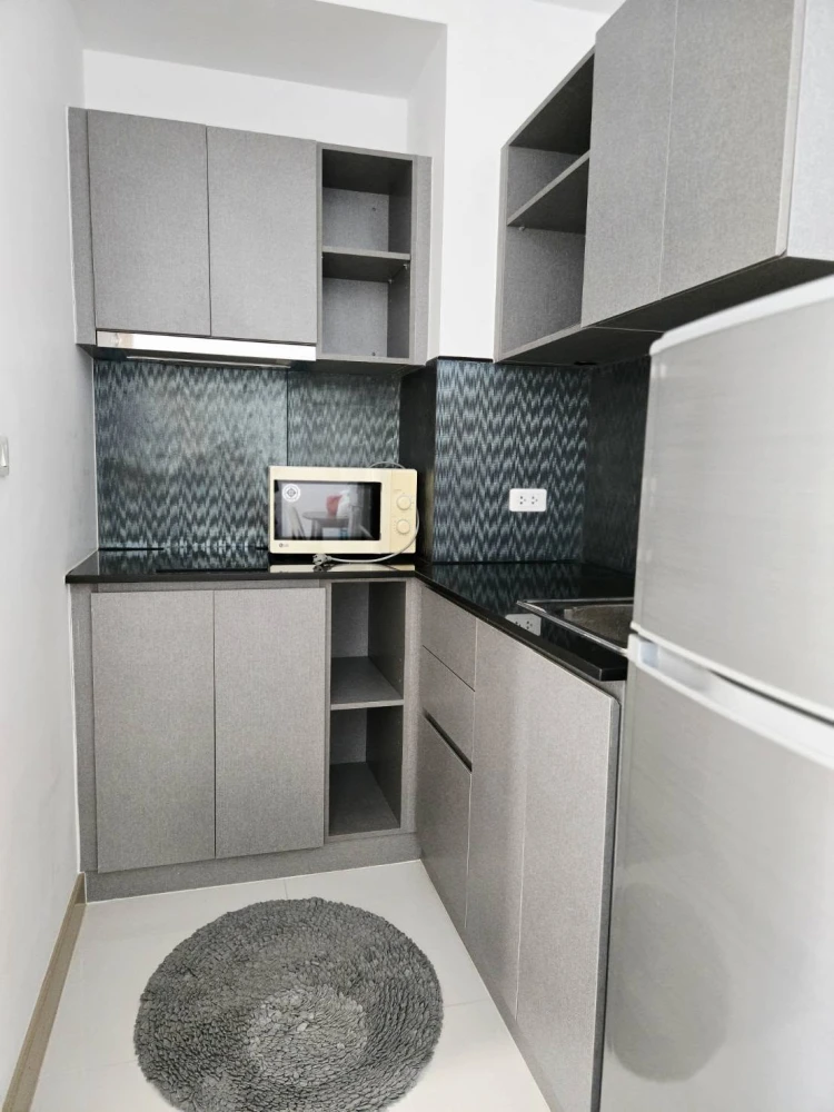 ขาย  Thana Astoria ห้องพร้อมอยู่ เฟอร์พร้อม น่าอยู่ จองเลย