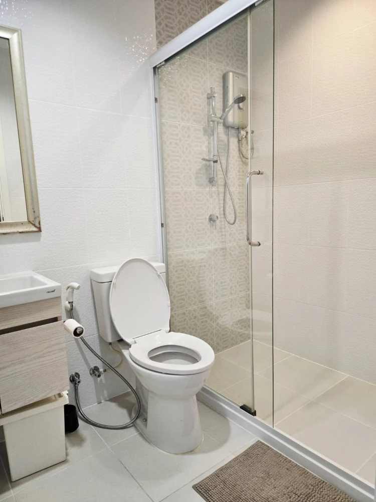 ขาย  Thana Astoria ห้องพร้อมอยู่ เฟอร์พร้อม น่าอยู่ จองเลย