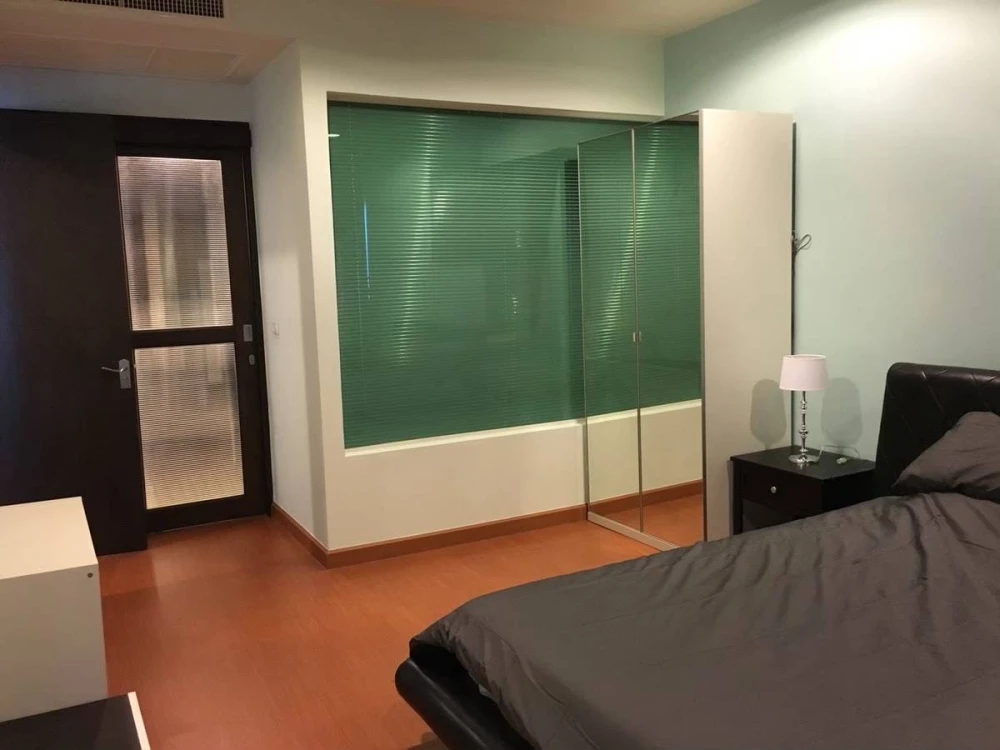 ขาย The Address Chidlom ชั้น 4 ห้องน่าอยู่ แต่งครบ สนใจจองเลย ห้ามพลาด