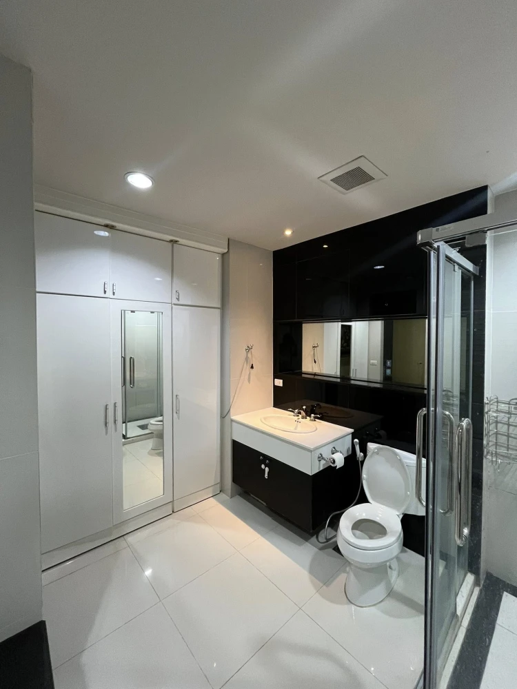 ขาย The Address Chidlom ห้องน่าอยู่ พื้นที่ใช้สอยเยอะ มาพร้อมสิ่งอำนวยความสะดวกครบครัน จองเลย