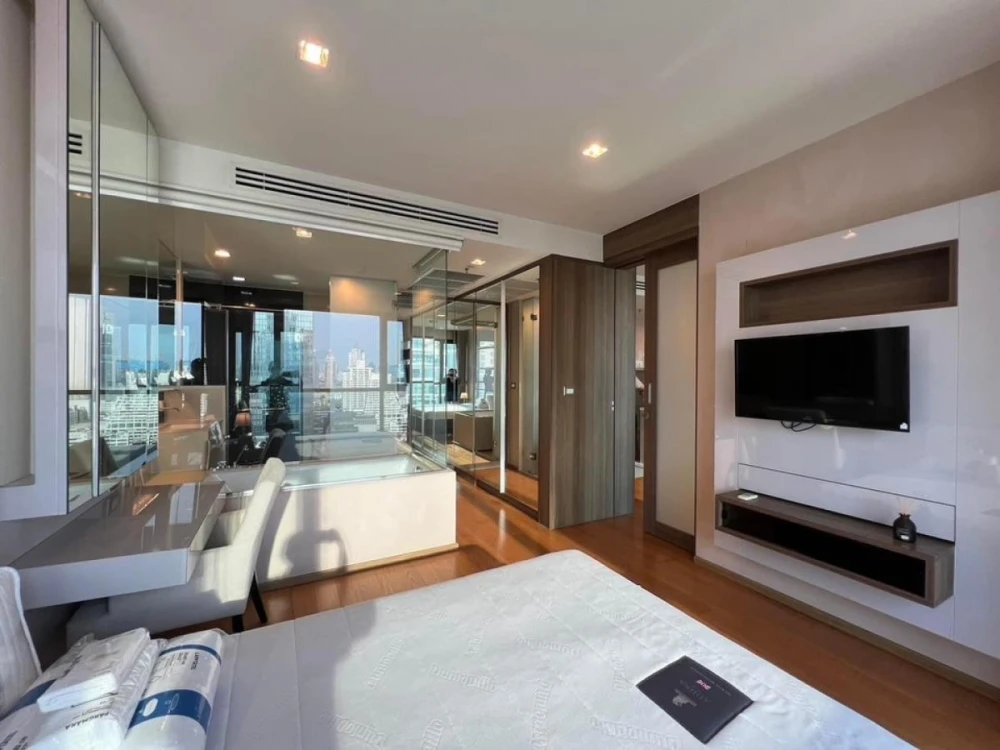 ขาย The Address Sathorn ชั้น 24 แต่งครบ น่าอยู่ สนใจจองเลย ห้ามพลาด