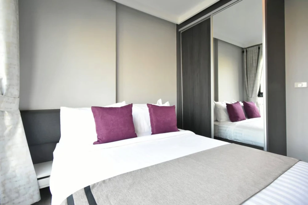 ขาย The Base Central Pattaya (พัทยากลาง) เฟอร์นิเจอร์ครบ ตกแต่งอย่างดี พร้อมเข้าอยู่