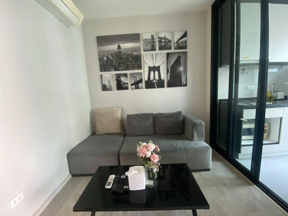 ขาย The Base Central Pattaya ห้องกว้างพร้อมอยู่  เฟอร์ครบ หิ้วกระเป๋าใบเดียวมาได้เลย!
