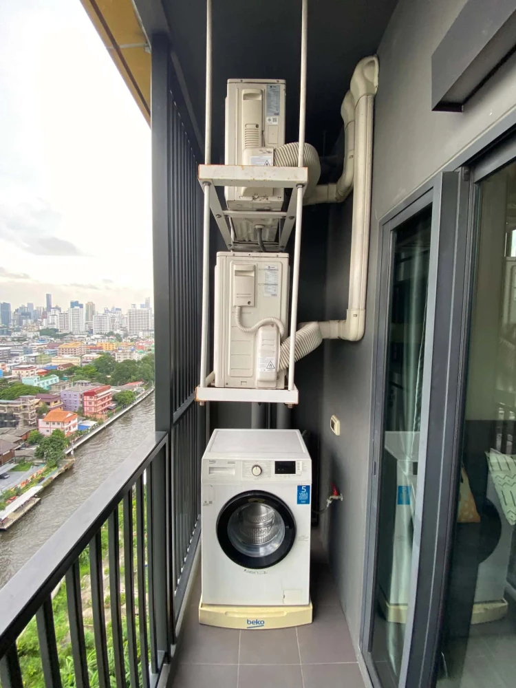 ขาย The Base Phetchaburi-Thonglor เฟอร์นิเจอร์ Fully furnished พร้อมเครื่องใช้ไฟฟ้าครบครัน รีบจองเลย
