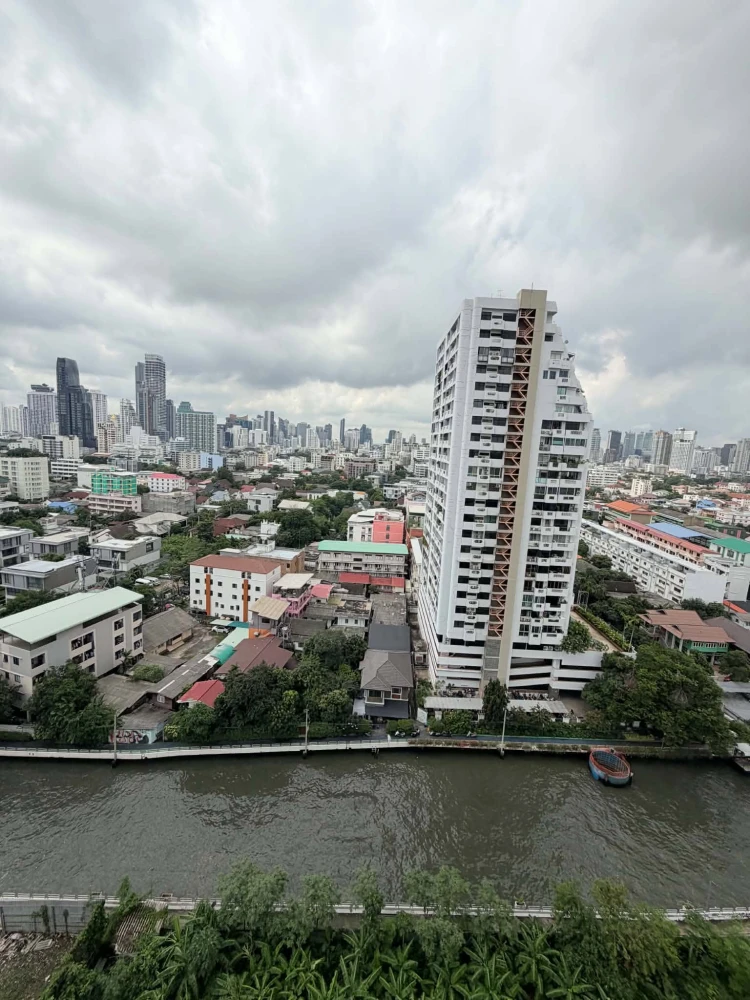 ขาย The Base Phetchaburi-Thonglor เฟอร์นิเจอร์ Fully furnished พร้อมเครื่องใช้ไฟฟ้าครบครัน รีบจองเลย