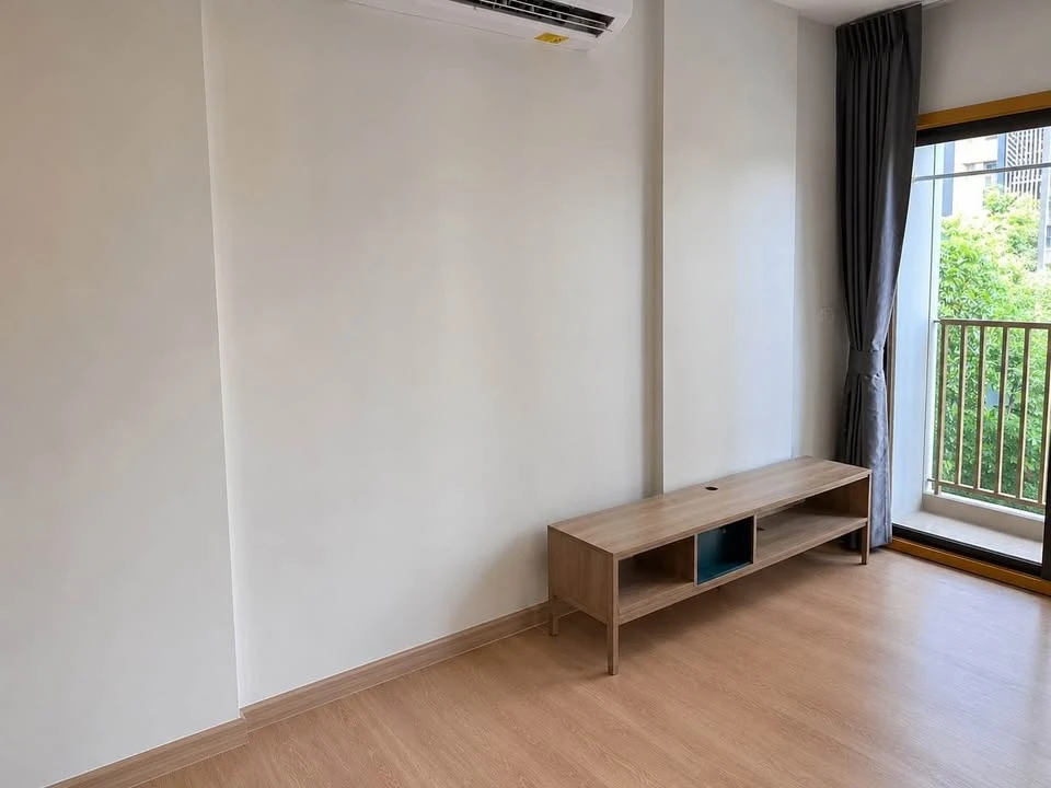 ขาย The Base Sukhumvit 50 ห้องมุม สภาพดี รับแสงเช้า ลมดี ตกแต่งครบ พร้อมเข้าอยู่