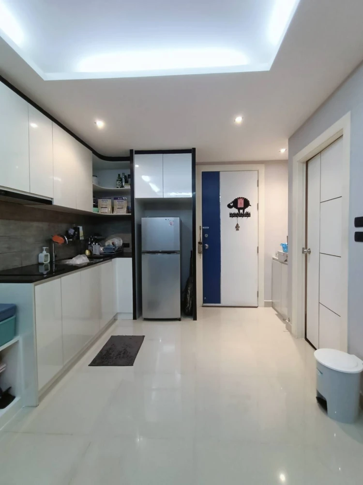 ขาย The Blue Residence ห้องน่าอยู่ เฟอร์พร้อม เครื่องใช้ไฟฟ้าครบ จองเลย