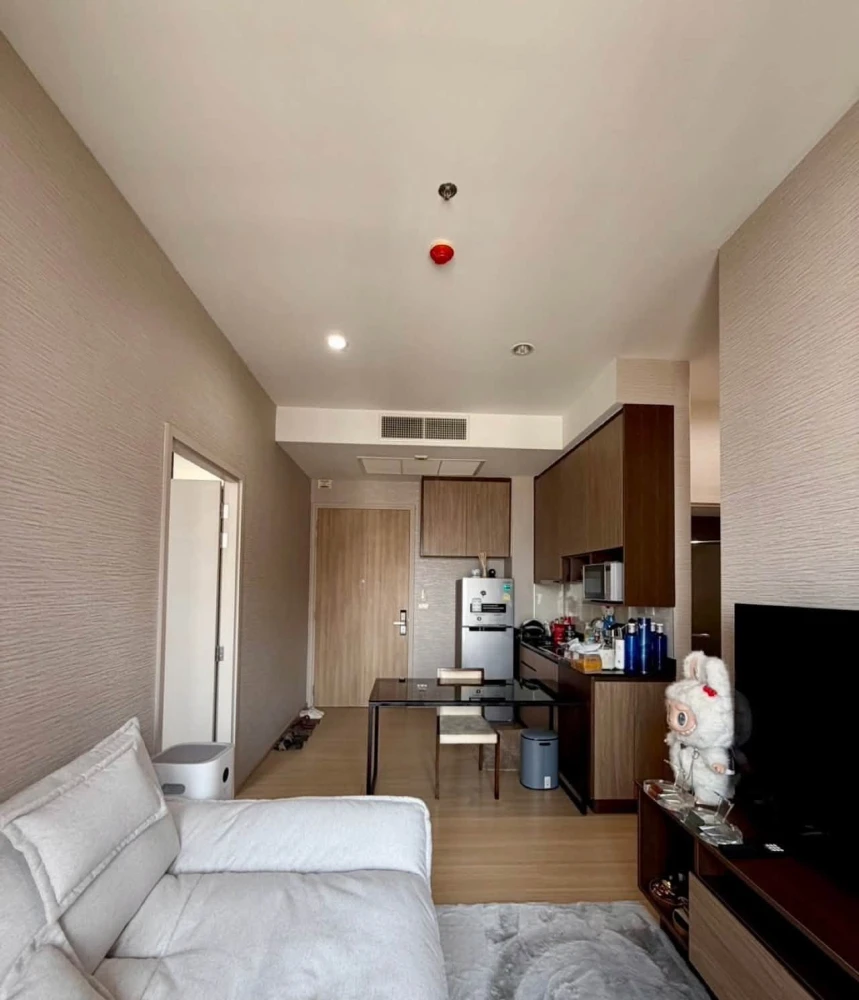 ขาย The Capital Ekamai Thonglor 2 ห้องนอน 2 ห้องน้ำ พื้นที่ใช้สอยเยอะ เฟอร์ครบ จองด่วน