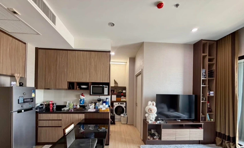 ขาย The Capital Ekamai Thonglor 2 ห้องนอน 2 ห้องน้ำ พื้นที่ใช้สอยเยอะ เฟอร์ครบ จองด่วน