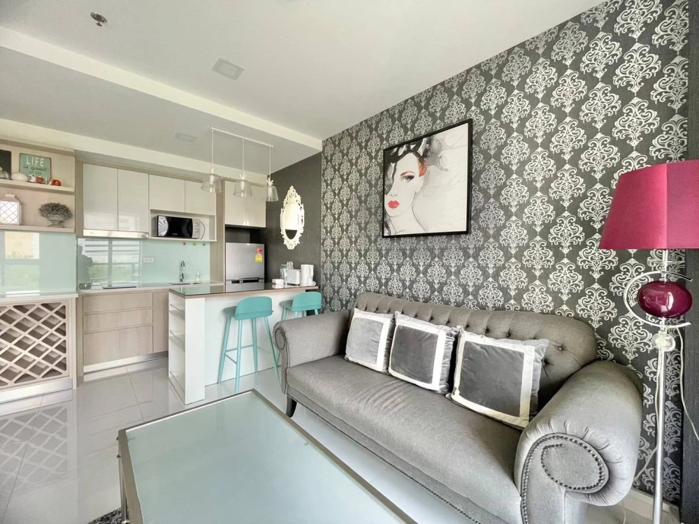 ขาย The Cloud Pattaya 1 ห้องนอน 1 ห้องน้ำ ติดวอลเปเปอร์อย่างดี เฟอร์นิเจอร์ครบครัน จองเลย