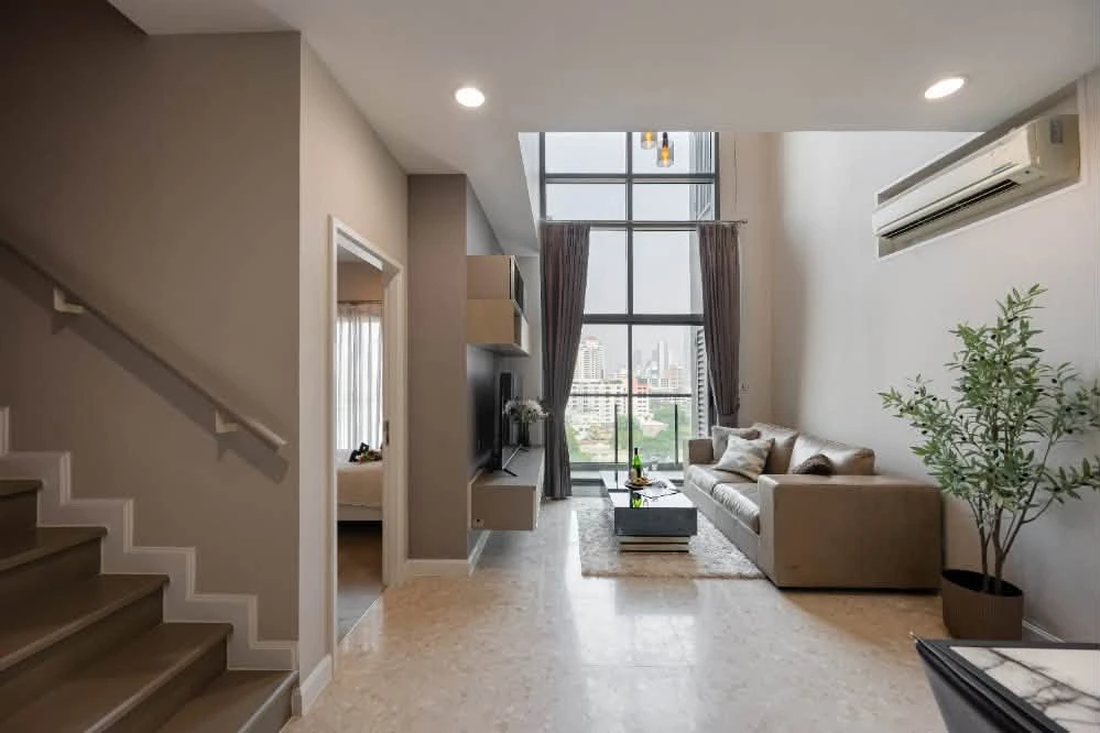 ขาย The Crest Sukhumvit 34 รูปแบบ 2 นอน Duplex Unit เพดานสูง โปร่ง โล่ง Fully Furnished จองเลย