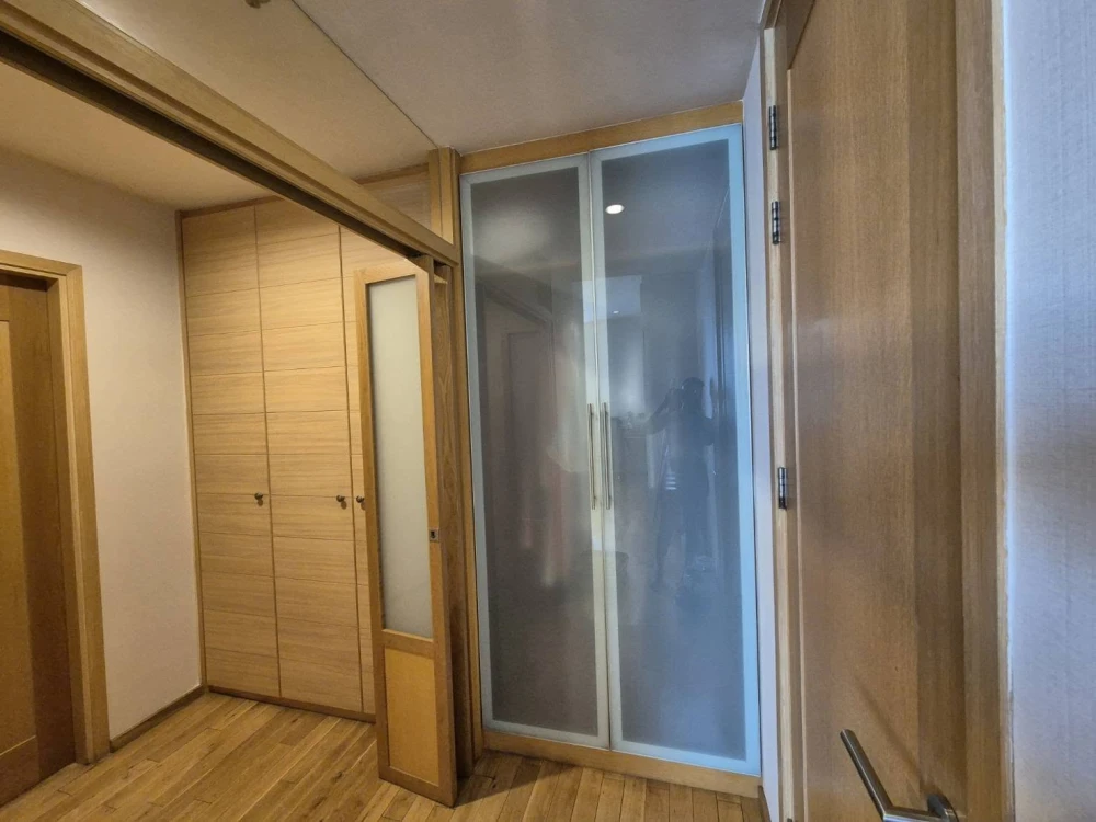 ขาย The Empire Place สาทร ห้องกว้างมากๆ ตกแต่งด้วยเฟอร์ฯอย่างดีมีคุณภาพ ต้องจอง