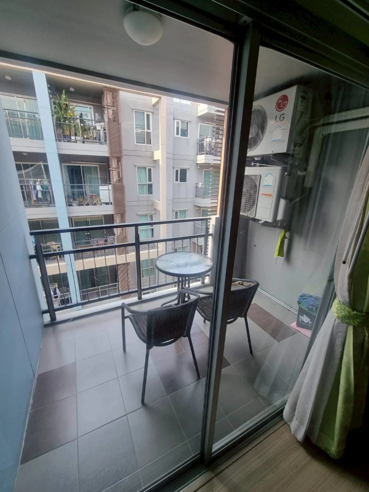 ขาย The Escape Condominium Sukhumvit 101/1 1 ห้องนอน 1 ห้องน้ำ มาพร้อมเฟอร์ครบครัน เข้าอยู่ได้เลยจ้า