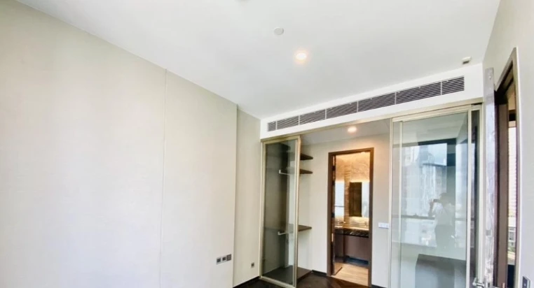 ขาย The Esse Sukhumvit 36 ชั้น 17 ห้องแต่งครบ พร้อมอยู่ จองเลย ด่วนๆ