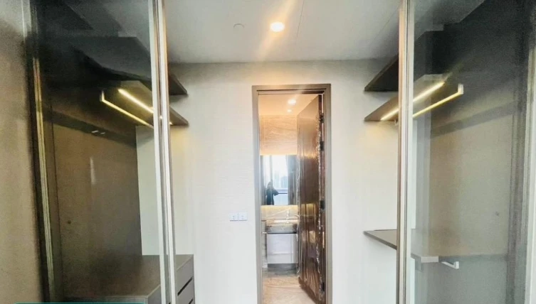 ขาย The Esse Sukhumvit 36 ชั้น 17 ห้องแต่งครบ พร้อมอยู่ จองเลย ด่วนๆ
