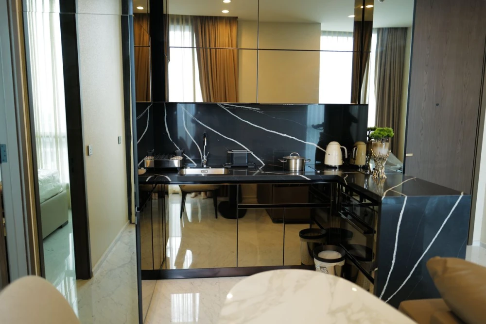ขาย The Esse Sukhumvit 36 ห้องสวย แต่งครบ กว้าง อยู่สบาย จองเลย ห้ามพลาด