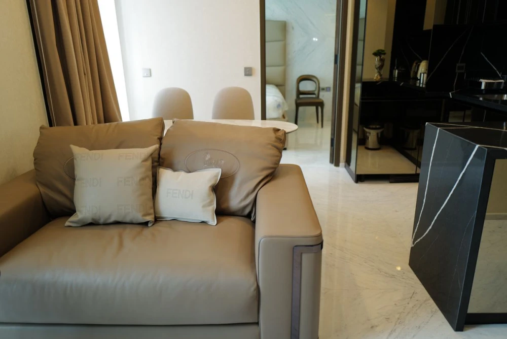 ขาย The Esse Sukhumvit 36 ห้องสวย แต่งครบ กว้าง อยู่สบาย จองเลย ห้ามพลาด