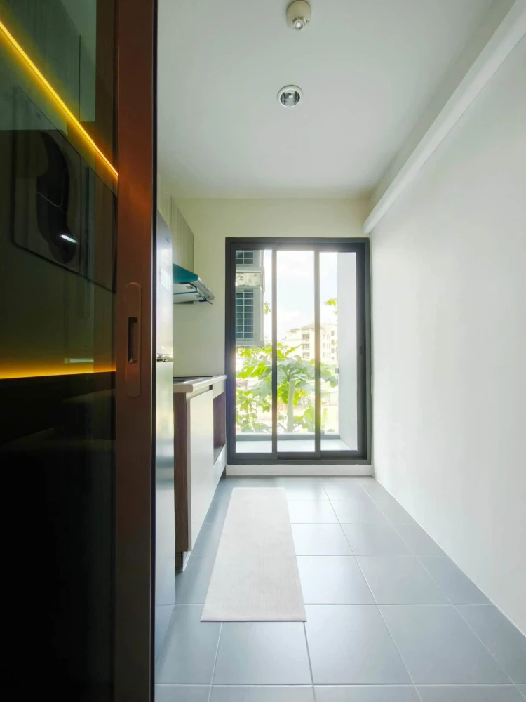ขาย The Excel Hideaway Sukhumvit 71  ชั้น 3 อาคาร C ห้องมุม วิวสวน เฟอร์นิเจอร์ครบพร้อมเข้าอยู่