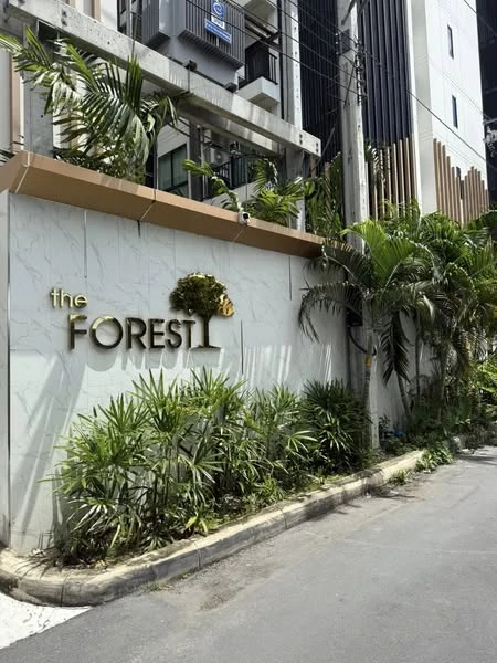 ขาย The Forest พระราม 2 ห้องพร้อมอยู่ เฟอร์พร้อม หิ้วกระเป๋าใบเดียวมาได้เลย++