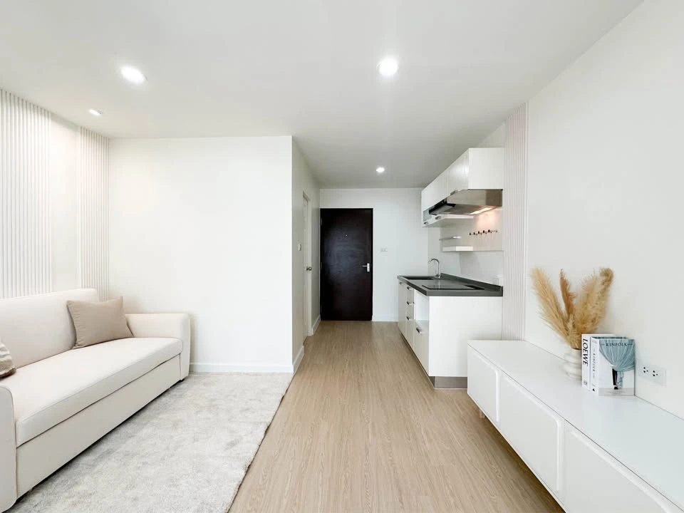 ขาย The Green Condominium วิวโปร่งโล่ง ตกแต่ง สวยจึ๊ง มาพร้อมของแถมจัดเต็ม บอกเลยว่าต้องจอง