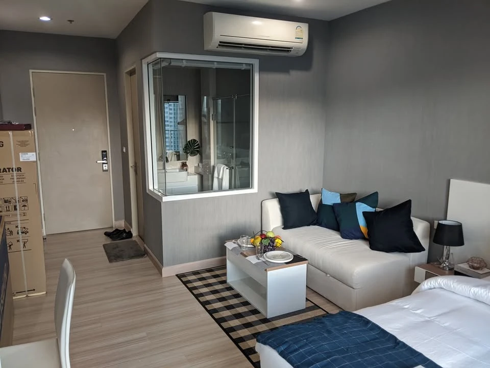 ขาย The Hotel Serviced ห้องพร้อมอยู่ ชั้นสูง พร้อมเฟอร์จองเลยก่อนพลาด++