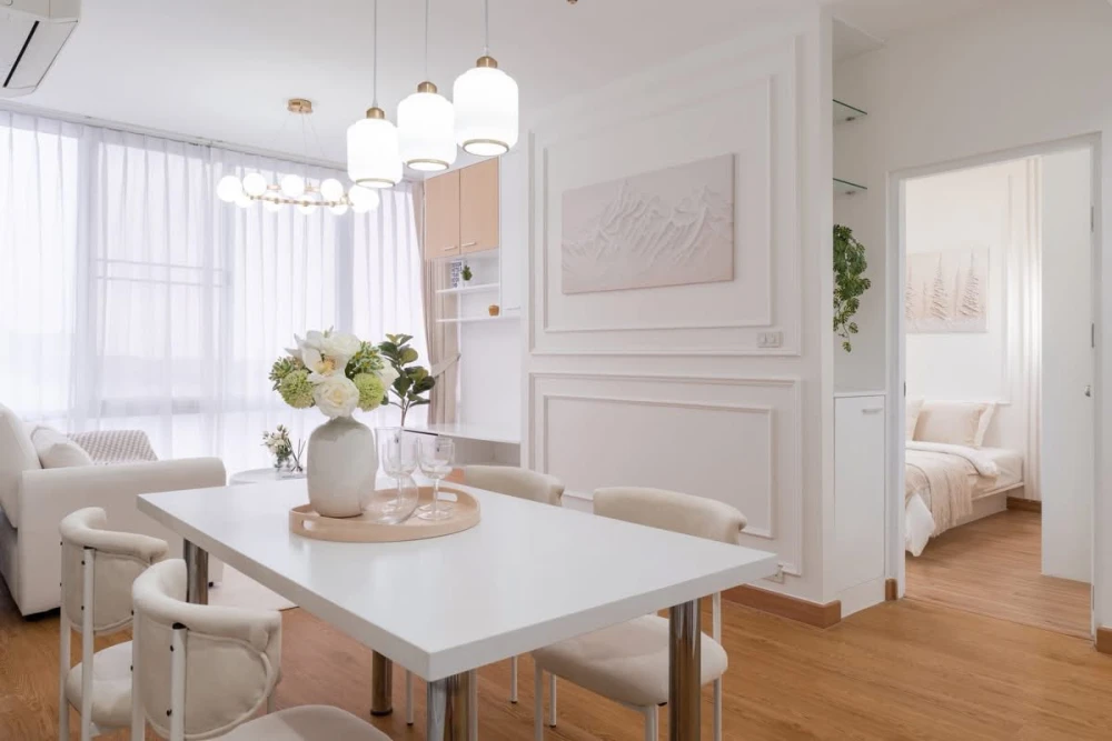 ขาย The IRIS Rama 9-Srinakarin  ชั้น 6 อาคาร เอฟ ตกแต่งสวยมากๆ น่าอยู่สุดๆ พร้อมเฟอร์ฯครบๆ รีบจองเลย