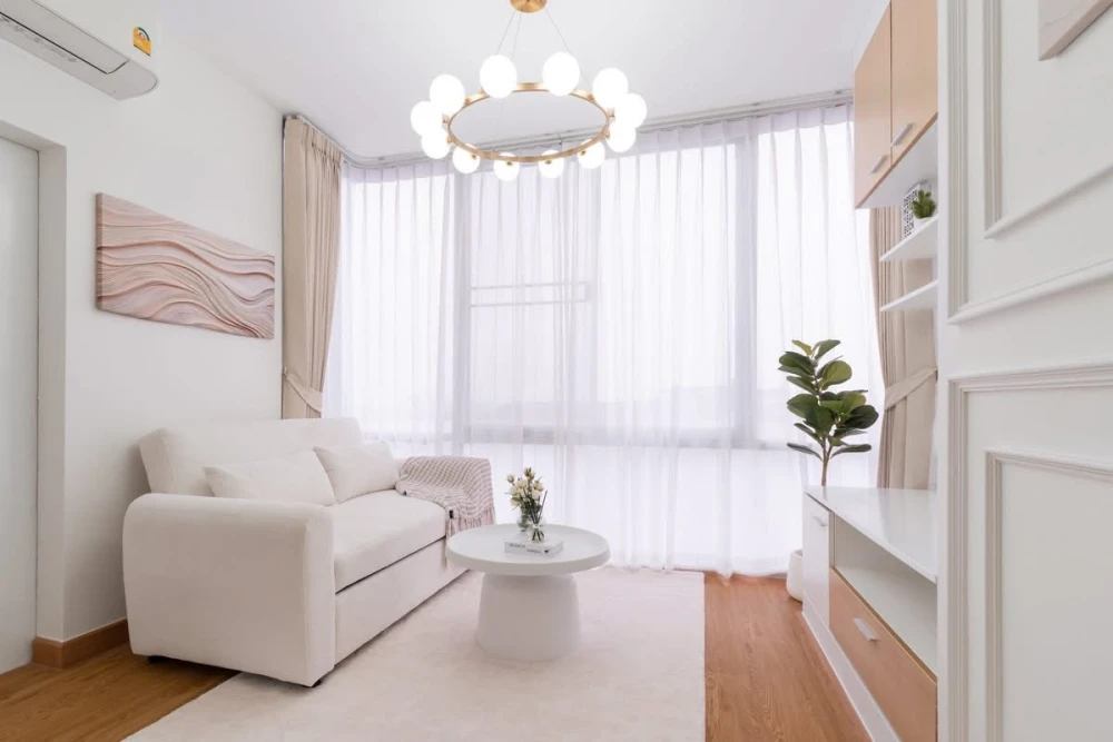 ขาย The IRIS Rama 9-Srinakarin  ชั้น 6 อาคาร เอฟ ตกแต่งสวยมากๆ น่าอยู่สุดๆ พร้อมเฟอร์ฯครบๆ รีบจองเลย