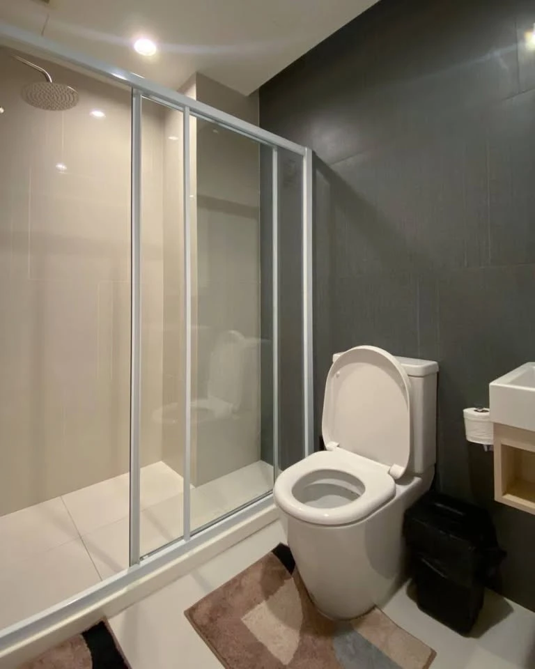 ขาย The Key Sathorn-Charoenrat ตกแต่งสไตล์ Loft ตำแหน่งห้องดี วิวสวย ชั้นสูง (รองสูงสุด) รีบจองเลย