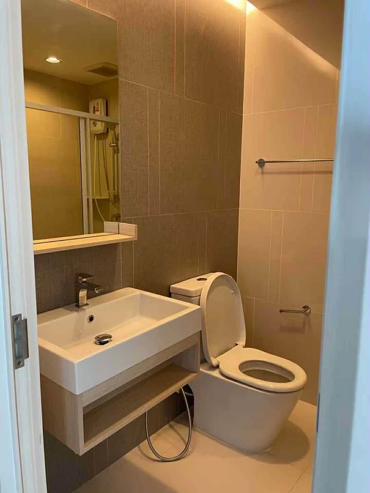 ขาย The Key Sathorn-Charoenrat ห้องชั้นสูง น่าอยู่ กว้างขวางจองเลยอย่าพลาด+++