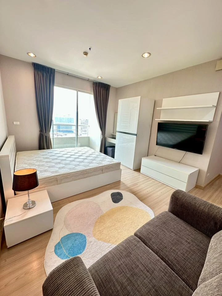 ขาย The LightHouse Sathorn-Chareonnakorn ห้องสตูดิโอ ทำเลดี เดินทางสะดวก เฟอร์นิเจอร์ครบครัน จองเลย