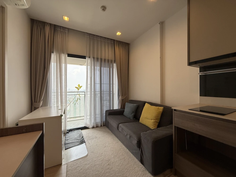 ขาย The LINE Phahol-Pradipat ขนาด 1 ห้องนอน 26.88 ตร.ม ชั้น 35 สูงมากๆ รับลมดีสุดๆ ไม่จองไหวหรอ