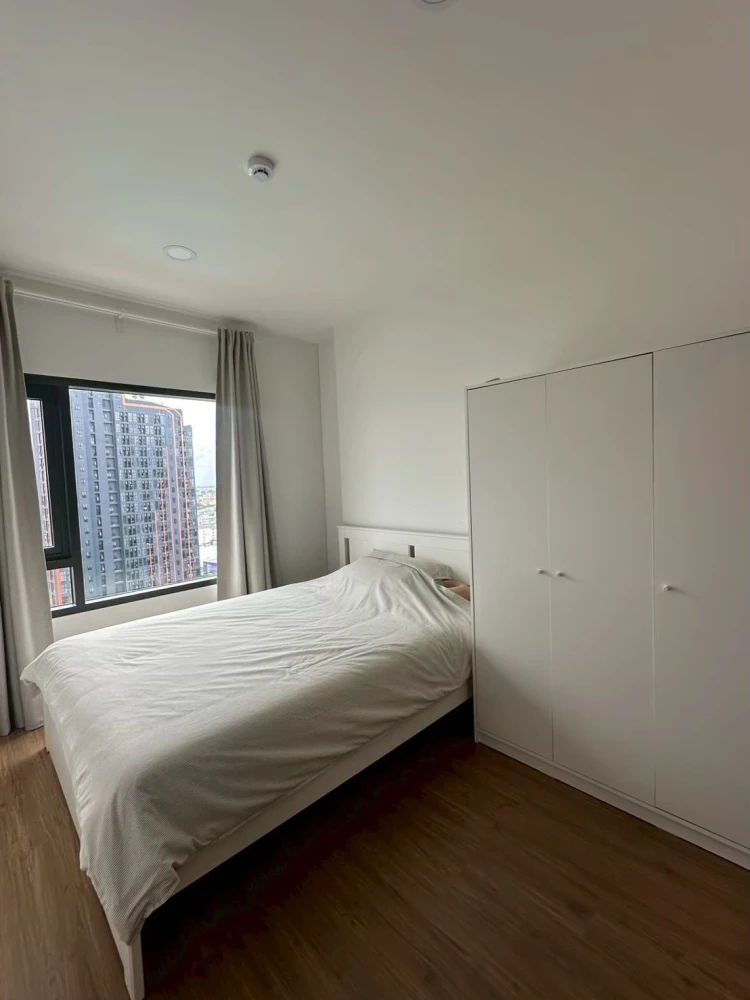 ขาย The Livin Ramkhamhaeng 1 ห้องนอน 1 ห้องน้ำ เฟอร์นิเจอร์ครบครัน ดีแบบนี้ห้ามพลาด