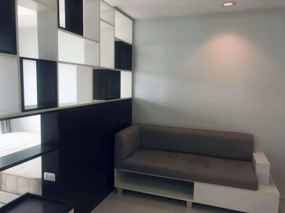 ขาย The Log 3 Sukhumvit 101/1 ห้องน่าอยู่ ทำเลดี มาพร้อมเฟอร์และเครื่องใช้ไฟฟ้าครบครัน ห้ามพลาด