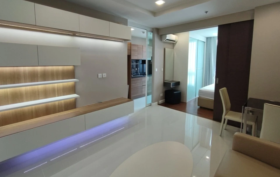 ขาย The Metropolis ชั้น 10 ห้องแต่งครบ พร้อมเข้าอยู่ สนใจเป็นเจ้าของ รีบจองเลย
